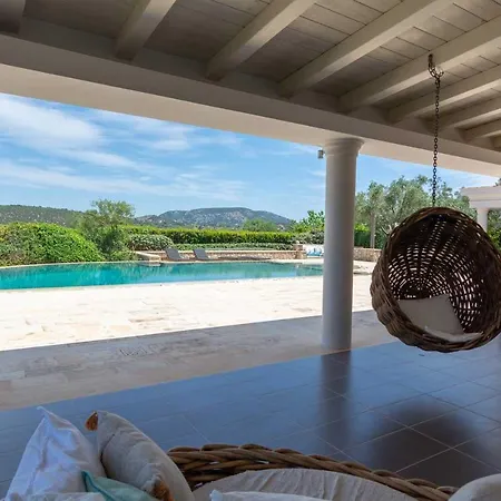 Holiday home Eternity Pool & Tennis Court *