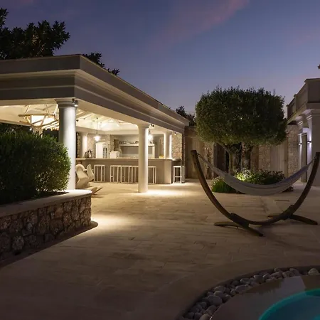 Eternity Pool & Tennis Court